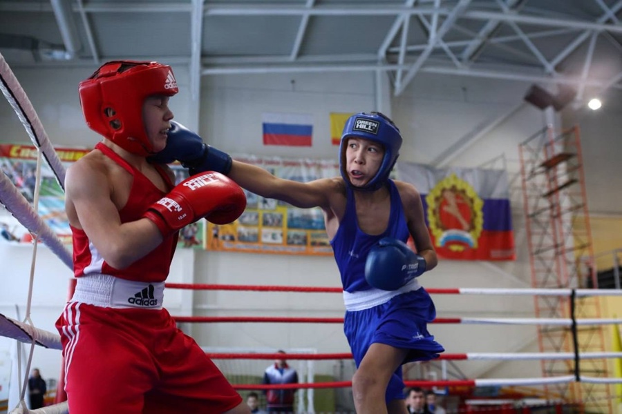 В Чувашии прошел всероссийский турнир по боксу «Сильные духом»