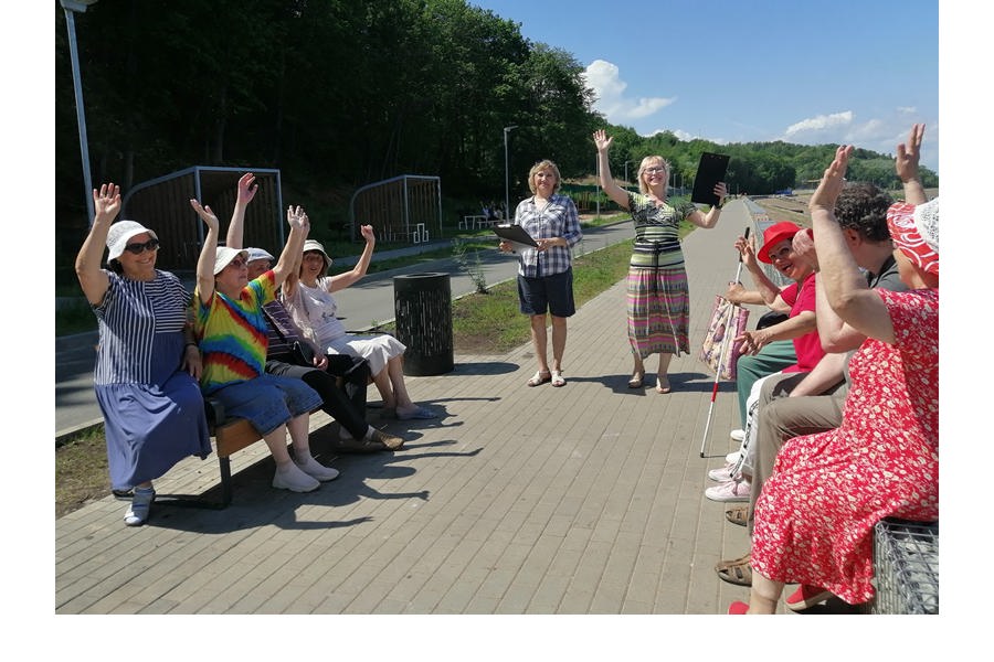 Сотрудники спецбиблиотеки имени Л. Н. Толстого провели праздничное выездное мероприятие ко Дню Чувашской Республики