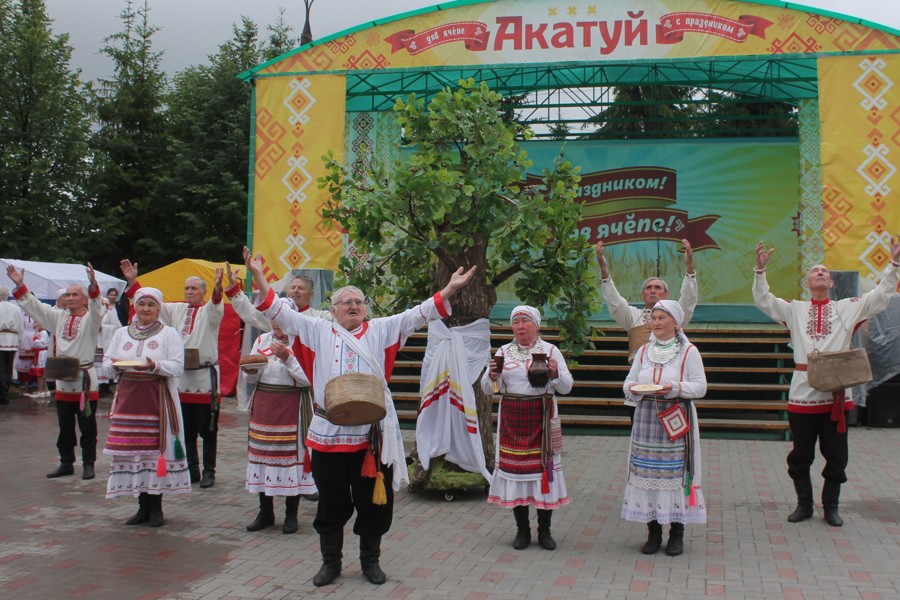 Поздравление с районным праздником «Акатуй» и Днем города Мариинский Посад