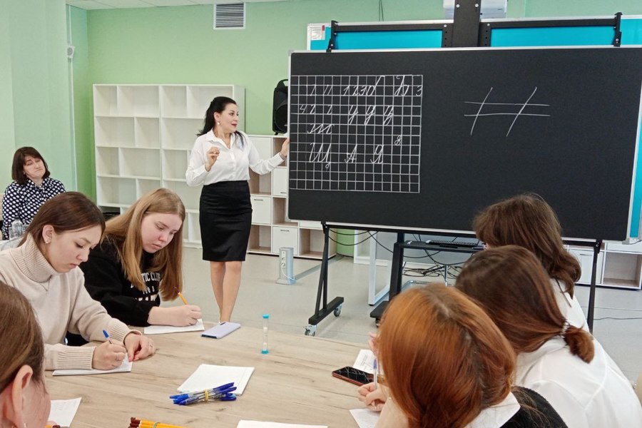 В столичной школе № 65 прошел второй день муниципального этапа конкурса «Учитель года – 2024»