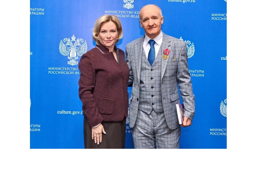 Министр культуры Российской Федерации Ольга Любимова вручила 30 наград за вклад в развитие отечественной культуры.
