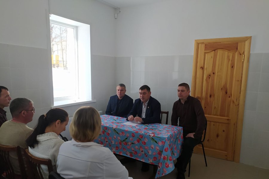 Руководитель Госветслужбы Чувашии Александр Шакин встретился с ветспециалистами Цивильского муниципального округа