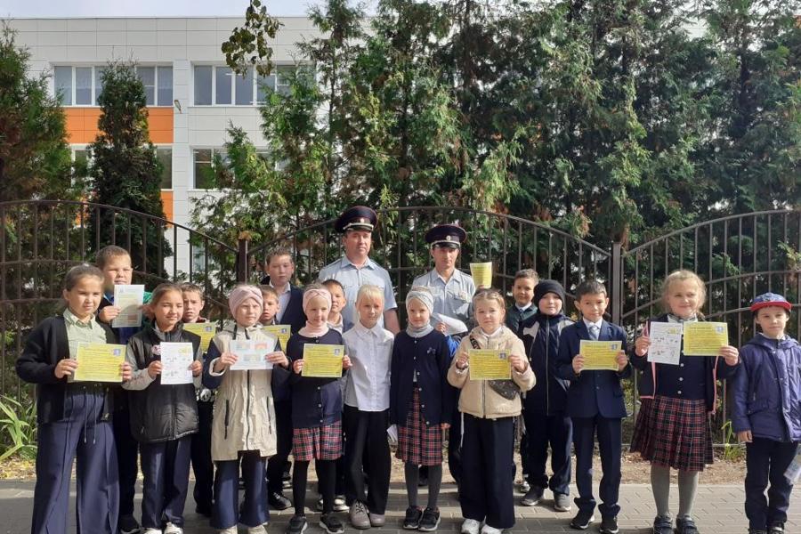 В период с 18 по 22 сентября 2023 года в Ядринском муниципальном округе проходила Всероссийская неделя безопасности дорожного движения