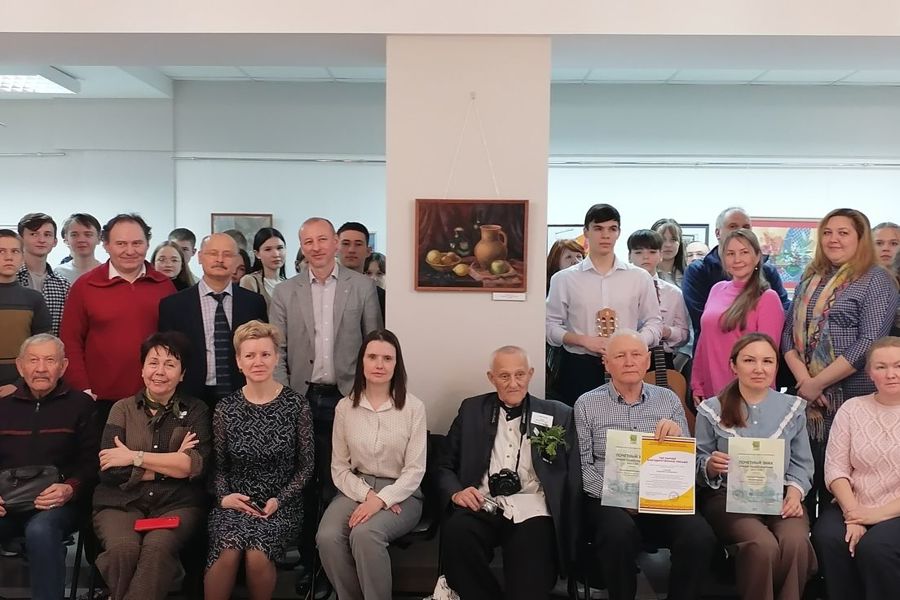 В Национальной библиотеке торжественно закрылась выставка  «Человек и малая родина»