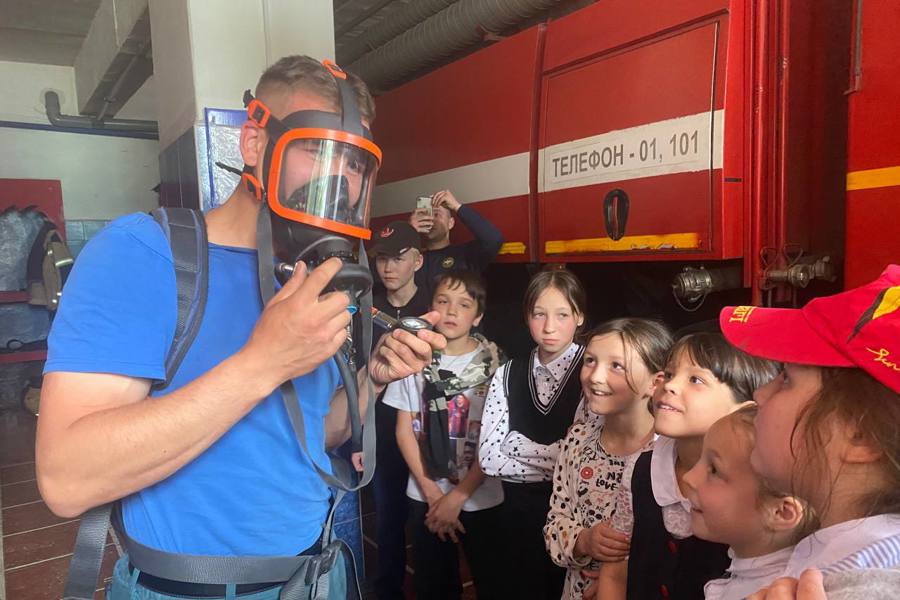 Экскурсия для детей в пожарную часть 15