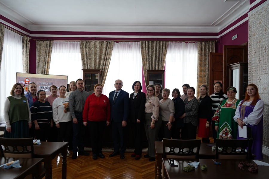 Очередное заседание семейного сообщества «Родные-Любимые!» Мариинско-Посадского муниципального округа