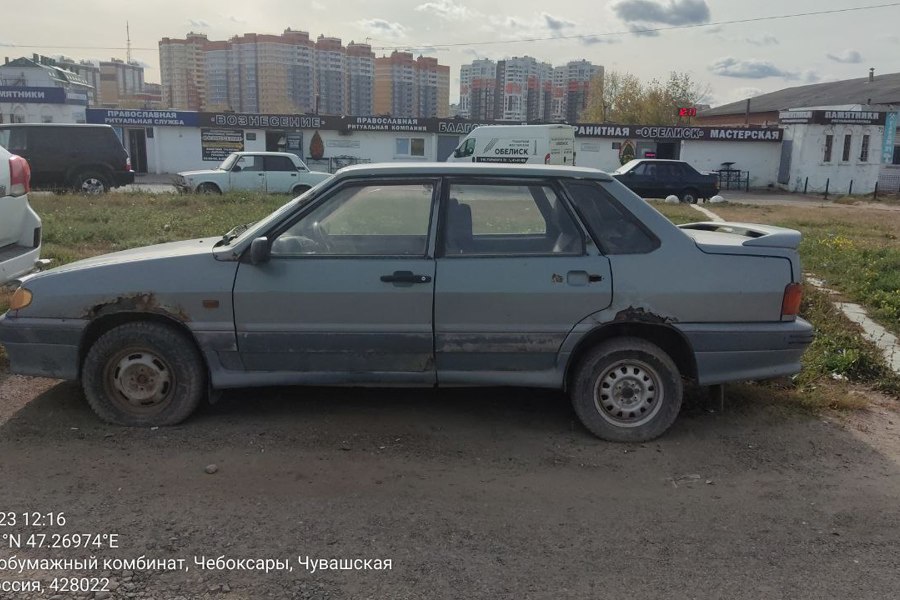 В Чебоксарах ведутся поиски владельцев брошенных автомобилей