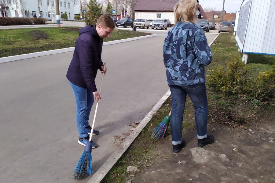 Уборка города - дело важное