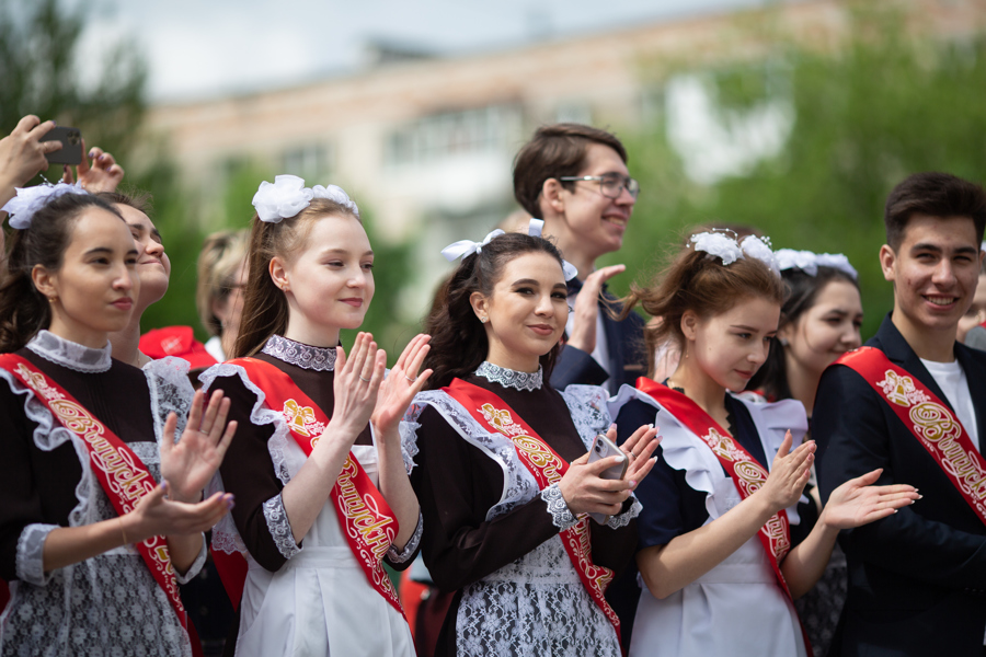 24 мая Минобразования Чувашии приглашает выпускников в Лакреевский парк