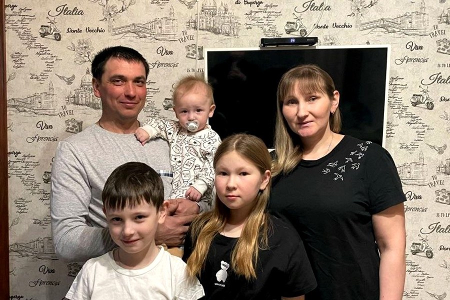 Семья Боронихиных из Алатырского округа направила средства республиканского материнского (семейного) капитала на погашение ипотеки