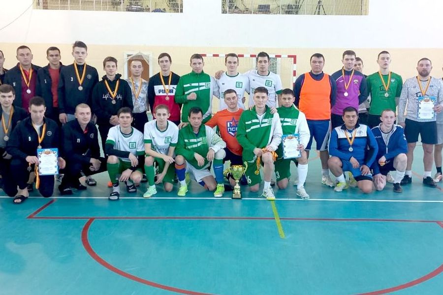 В Красных Четаях провели турнир по мини-футболу, посвященный участникам СВО