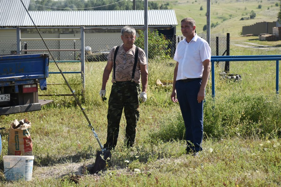 Алексей Людков ознакомился с ходом капитального ремонта водонапорного узла в г. Козловка
