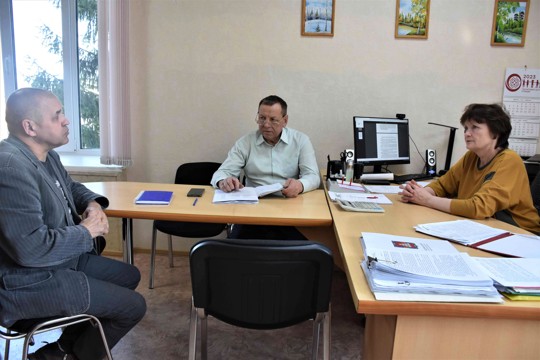 И.о. главы Аликовского муниципального округа Лидия Никитина встретилась с собственником земельных участков