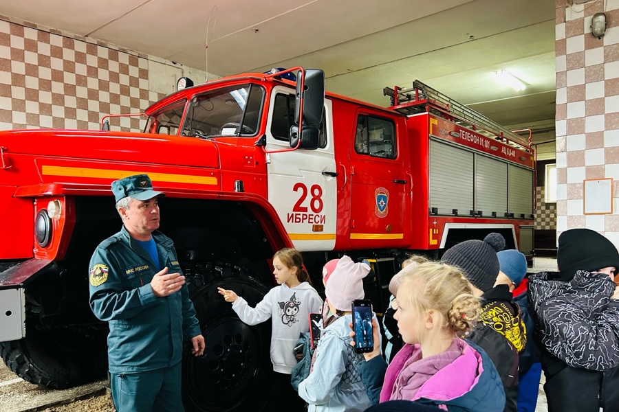 С экскурсией в пожарную часть