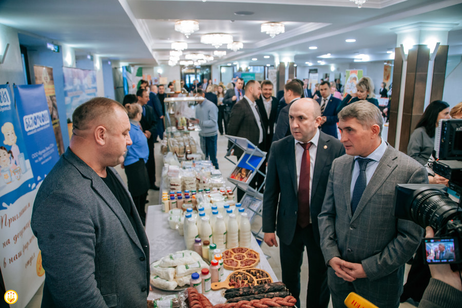 На прилавках сетевых магазинов доля чувашской молочной продукции увеличилась до 50%, хлебобулочной – до 80%