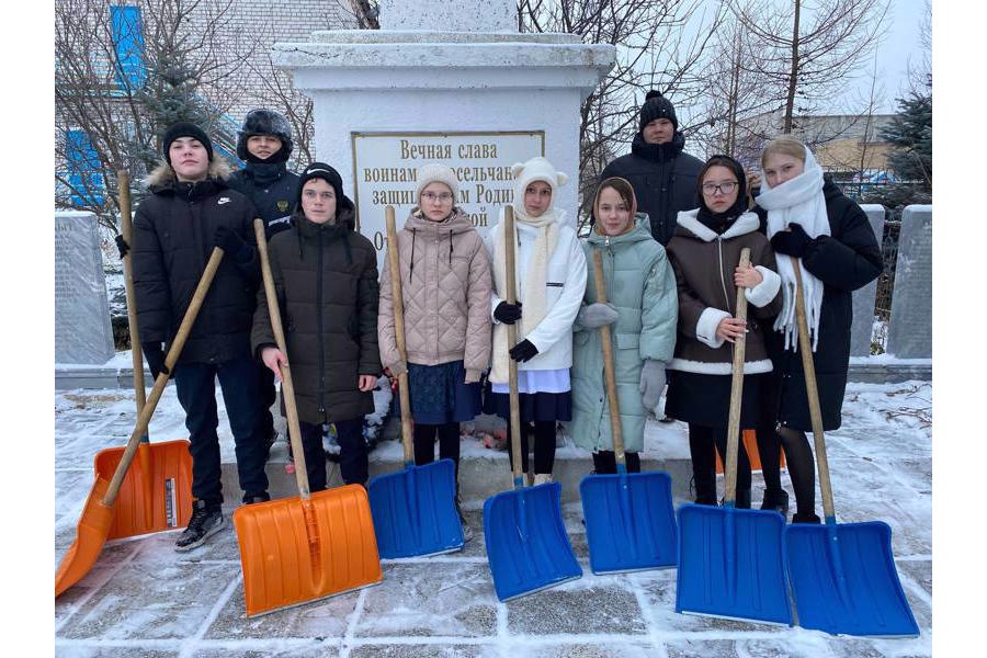 Чистый памятник — это дань уважения прошлому, истории, без которого нет будущего