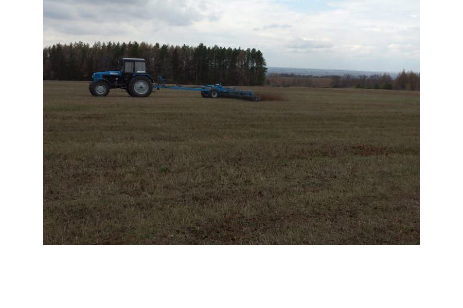 На полях Мариинско-Посадского округа начаты весенне-полевые работы