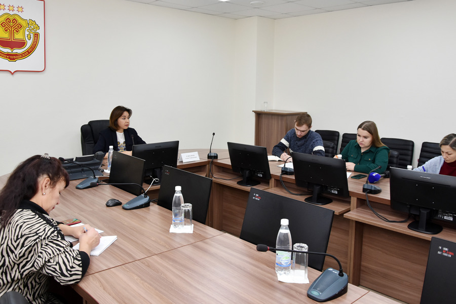 Алена Елизарова  в ходе брифинга с журналистами  рассказала о нововведениях в 2024 году в социальной сфере