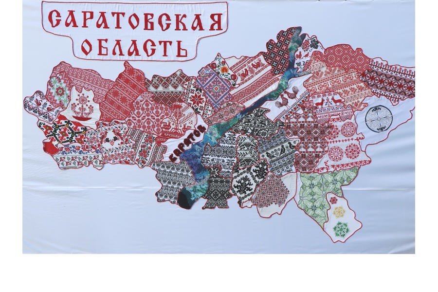 Участник фестиваля «Вышитая Россия» в Чувашии - Саратовская область
