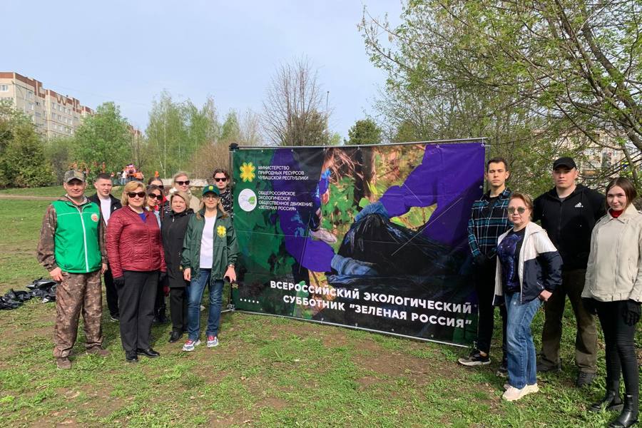 Всероссийский субботник «Зеленая Весна» в мкр. «Байконур» (27.04.2024)