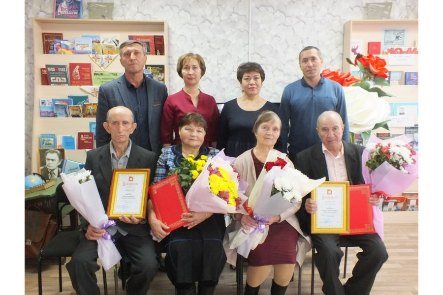 Семьи Борисовых и Горшковых из села Большие Яльчики отметили 50-летний юбилей