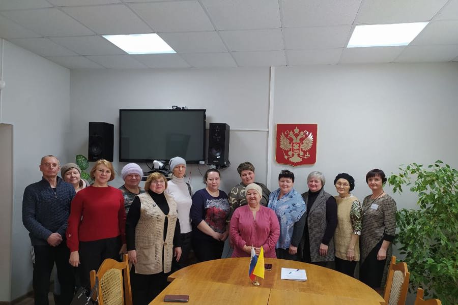 Заседание клуба приёмных родителей г.Алатырь и Алатырского муниципального округа в клиентской службе СФР