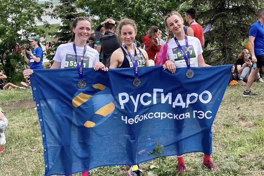 Волонтерская группа Чебоксарской ГЭС «Позитивный заряд» привлекла к спорту более ста человек