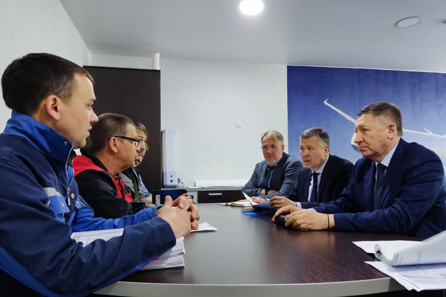 Владимир Осипов провел выездное совещание по вопросам реконструкции аэропорта