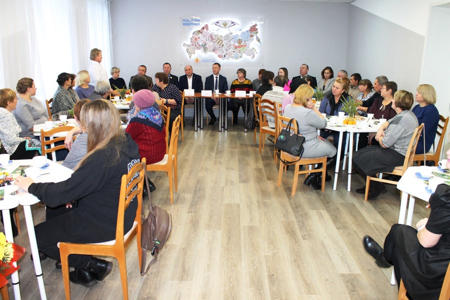 В Шумерле состоялась встреча с членами семей участников СВО