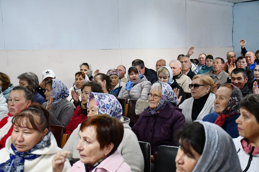 Сход граждан в д. Бакашево Батыревского муниципального округа