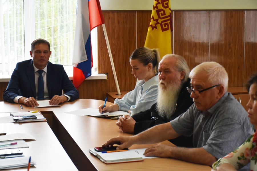 В администрации Козловского муниципального округа состоялось очередное заседание Совета по межнациональным и межконфессиональным отношениям