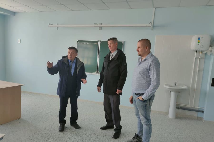 Капитальный ремонт в Урмарской школе завершен на 96,2 %