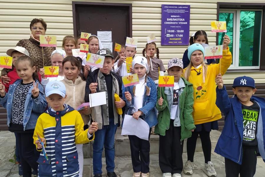 В библиотеках города Канаш проведены мероприятия, посвященные Дню Республики