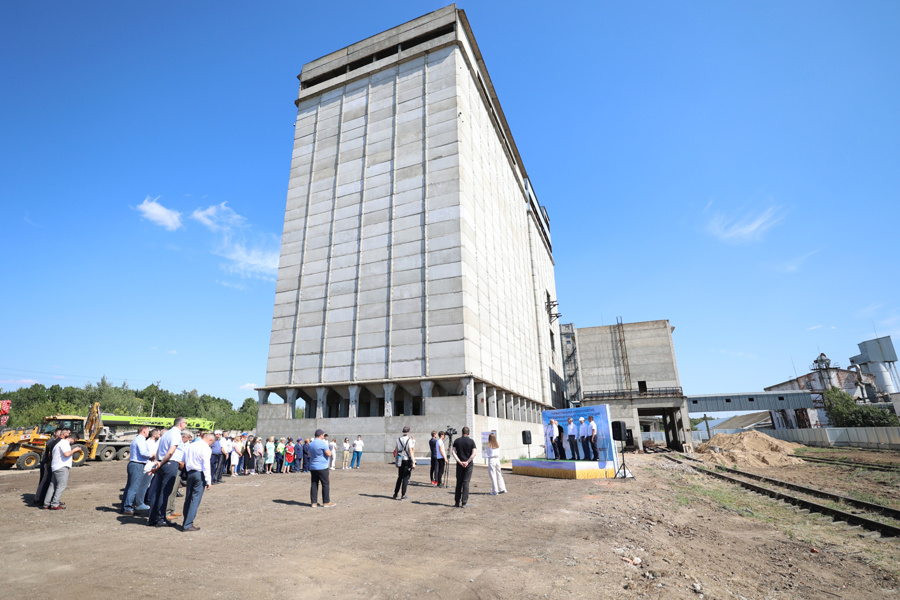 Емкость хранения на Канашском элеваторе увеличится на треть