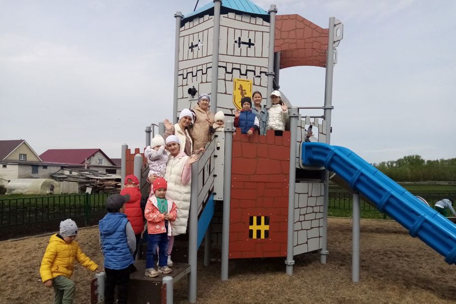 Открытие детской  игровой площадки в с. Шыгырдан