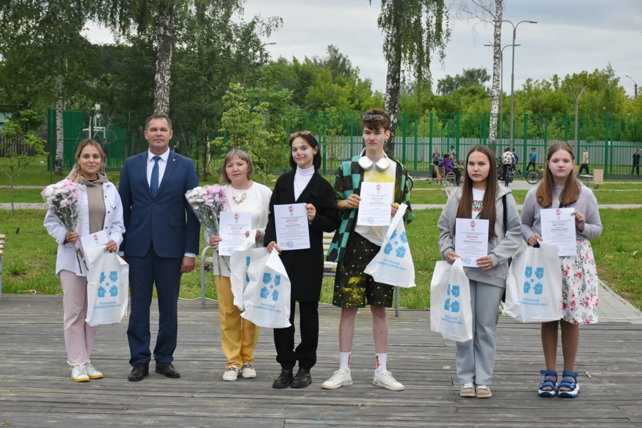 В преддверии Дня молодёжи в России в Козловском муниципальном округе состоялось праздничное мероприятие