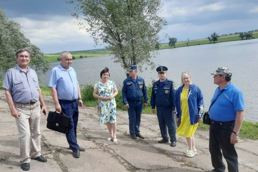 Провели проверку водоемов