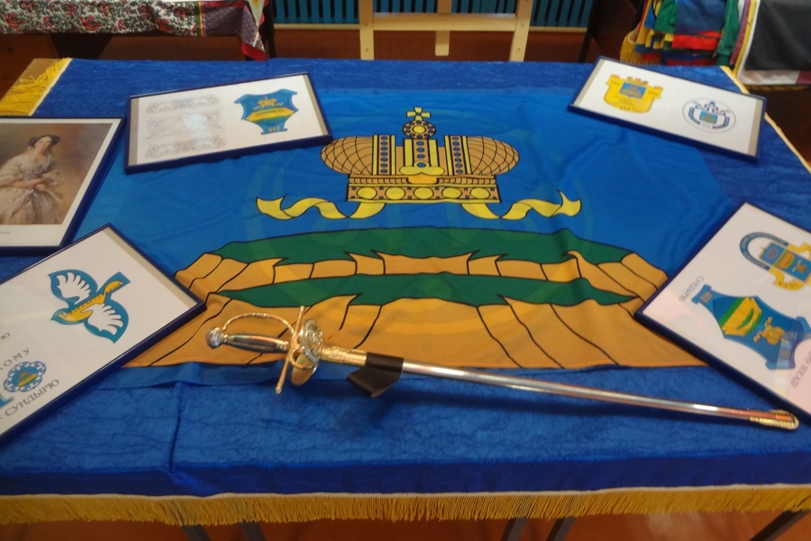 Сегодня город Мариинский Посад празднует 25- летие герба и флага