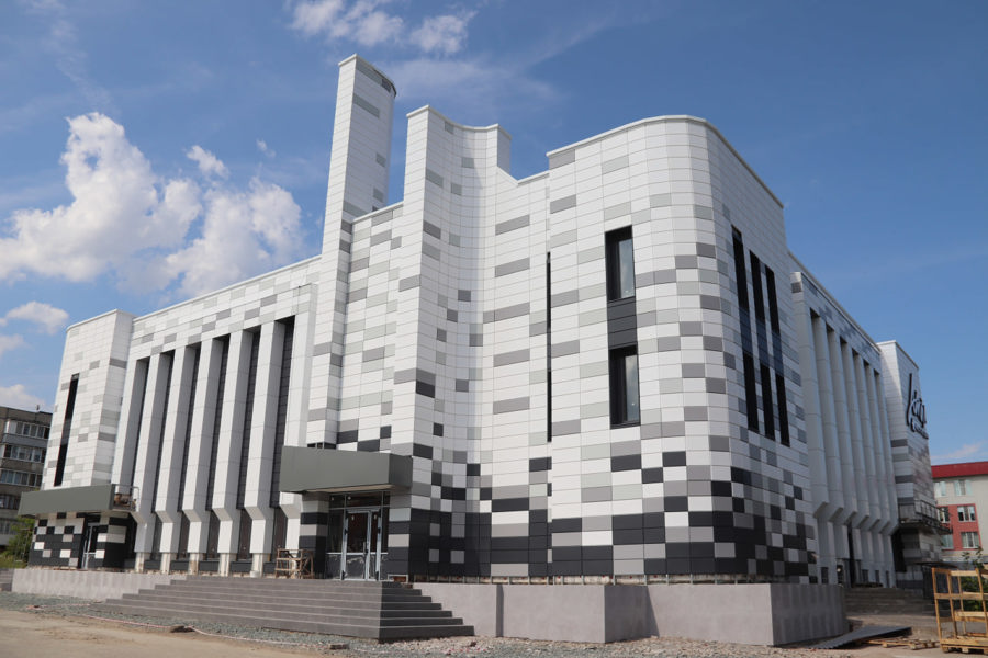Завершен первый этап капитального ремонта бывшего кинотеатра «Атал» | г.  Новочебоксарск Чувашской Республики