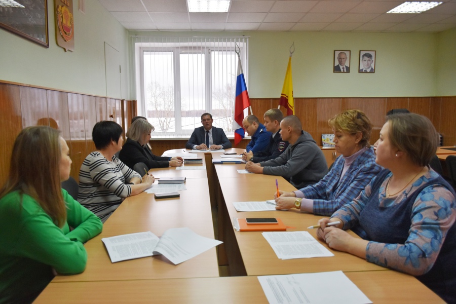 Под председательством Алексея Людкова прошло заседание Совета по противодействию коррупции в Козловском муниципальном округе