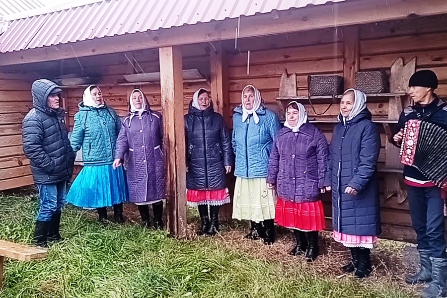 В этническом дворе «Культура и быт верховых чувашей» прошло мероприятие «Покровские посиделки»