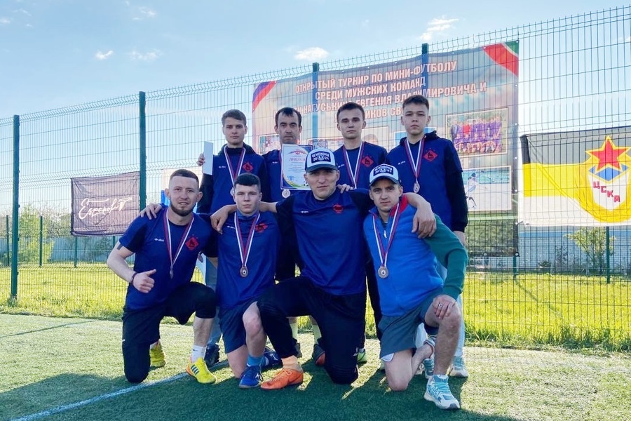 Футбольная команда «Лащ-Таяба» заняла третье место в турнире по мини-футболу в городе Тетюши