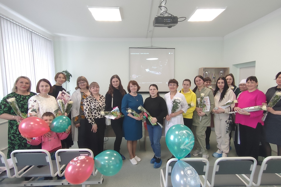 В Шемуршинской районной больнице прошло мероприятие, приуроченное к Всероссийскому дню беременных