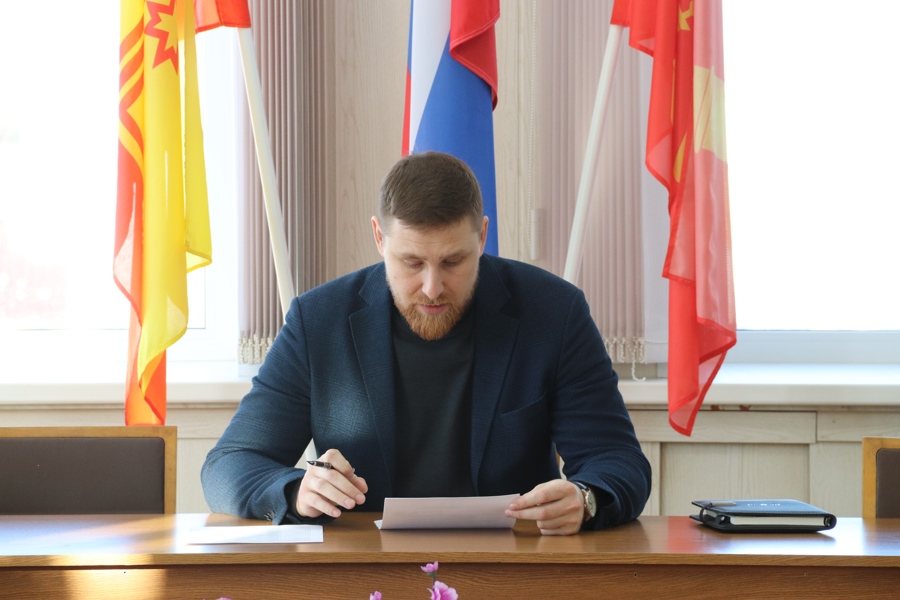 Заседание административной комиссии под председательством главы города Павла Аринина