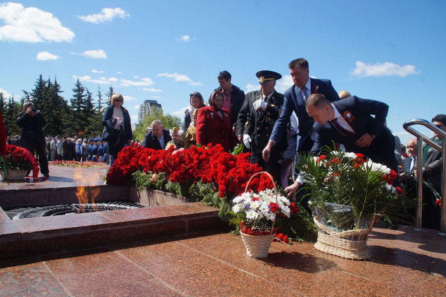 В Чебоксарах отмечают 78-ю годовщину Победы в Великой Отечественной войне
