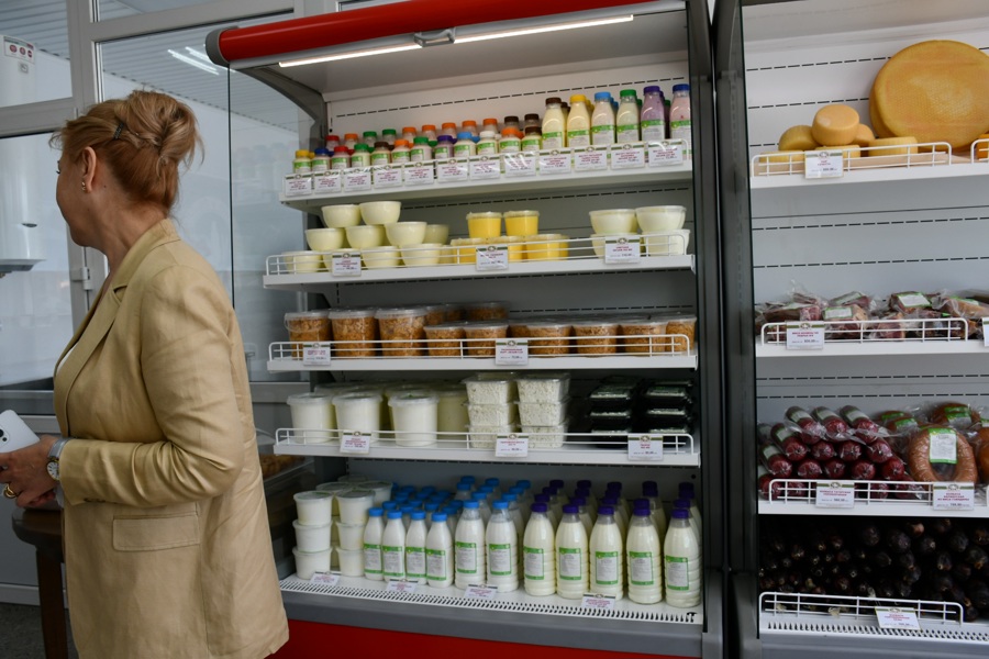 В Батыревском муниципальном округе состоялось открытие сыроварни - магазина  «Фермерский дворик»