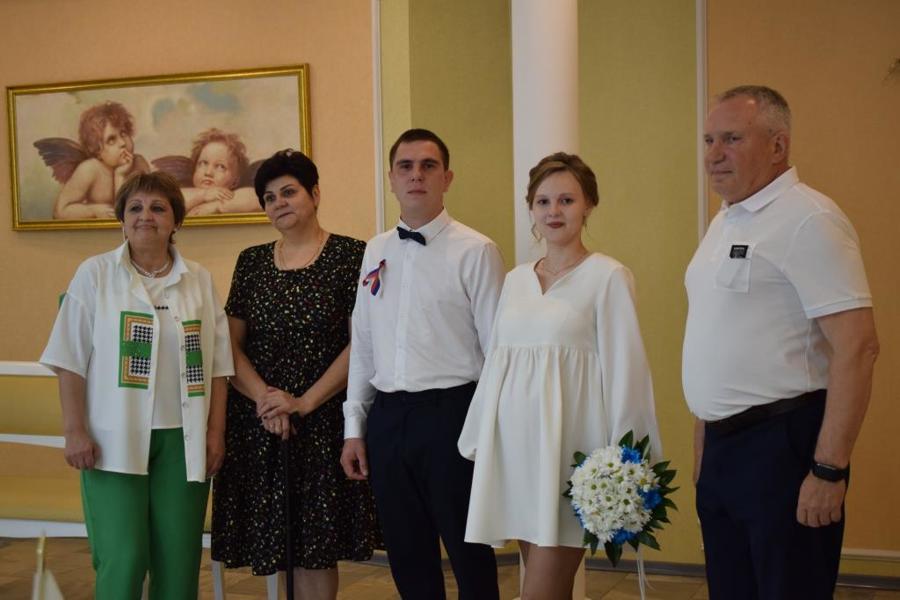 Ко Дню России Алатырский муниципальный округ пополнялся новыми семьями