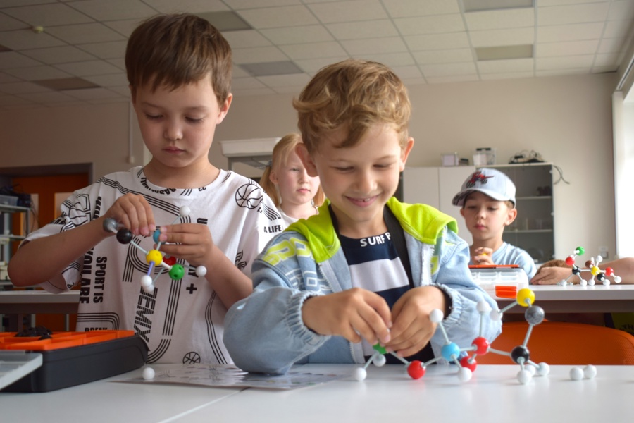 В  Детском технопарке «Кванториум» г. Чебоксары продолжает работу летний лагерь «Инженериум»