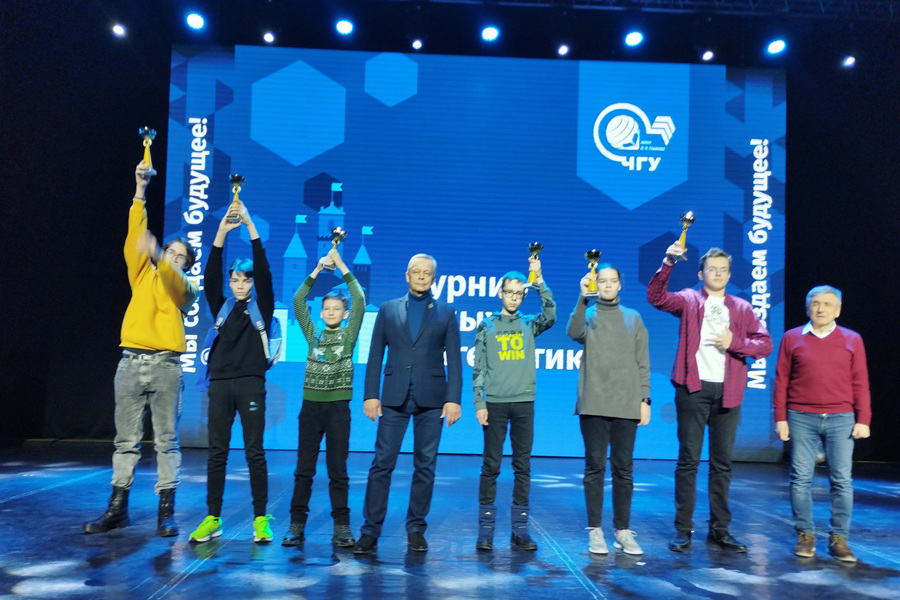 В турнире юных математиков победили чебоксарские школьники!