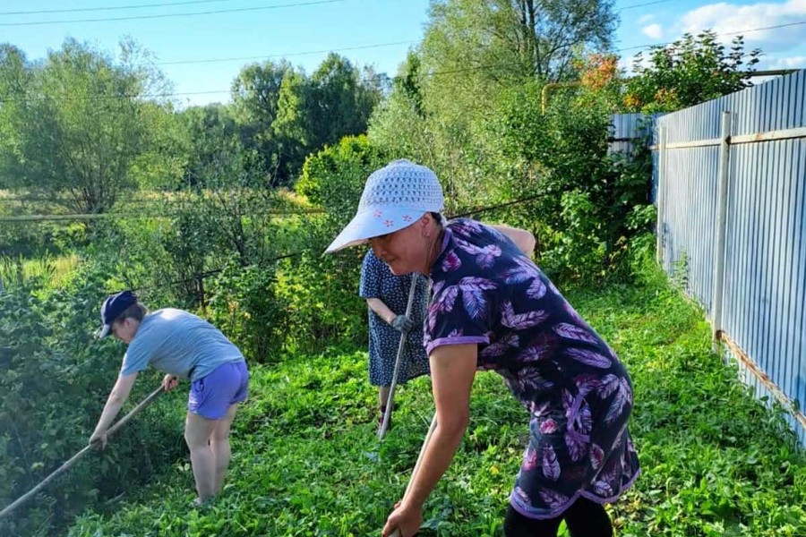 Активисты помогают членам семьи мобилизованных по многим бытовым вопросам